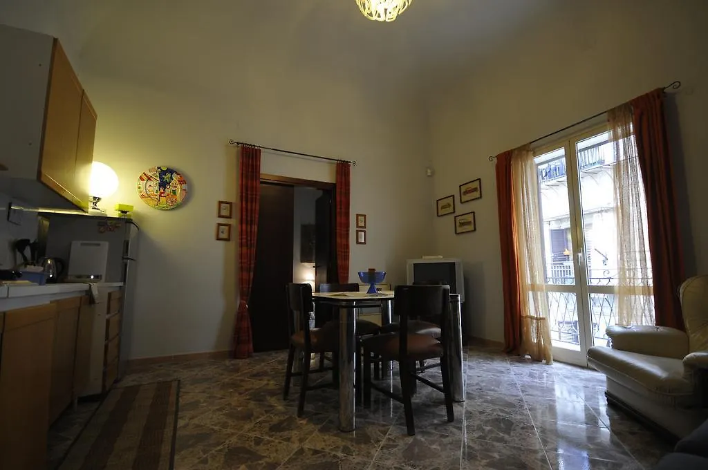 Apartamento Seralcadio Holidayapartment Palermo