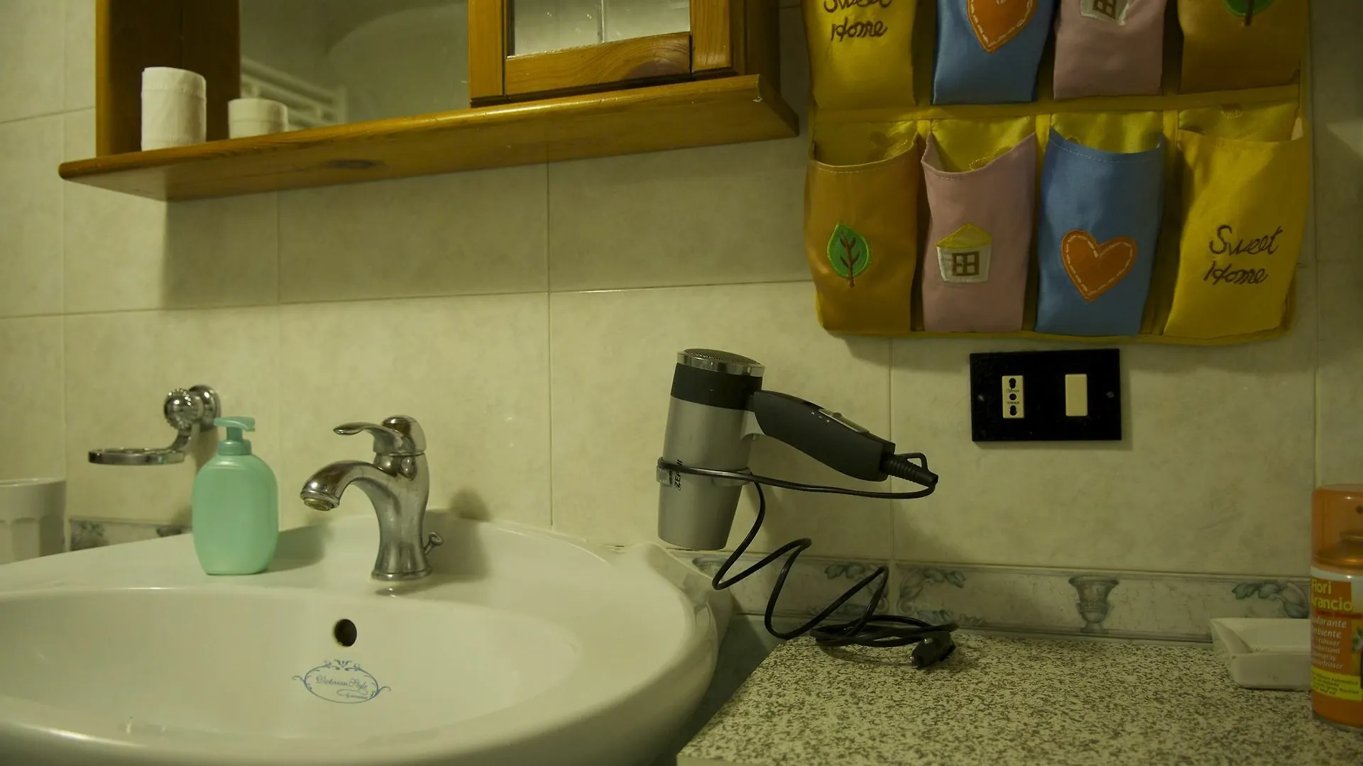 Seralcadio Holidayapartment Palermo Lägenhet